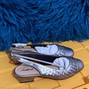 Trotters Silver Woven Slingback Heels
